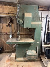 Large wood bandsaw