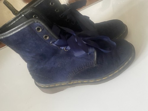 S4b martens doctor - martens,