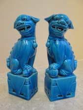 ATTRACTIVE ANTIQUE PAIR OF TURQUOISE CHINESE FOO DOGS