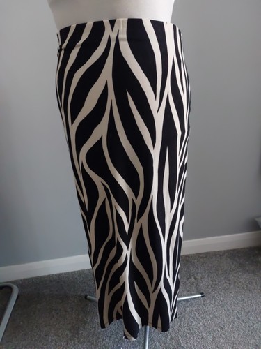 Wallis maxi skirt can worn - be,