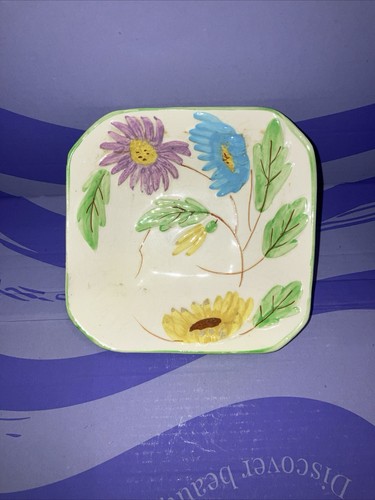 Trinket dish with flowers - dish,