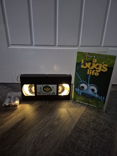 Disney pixar bugs - disney,