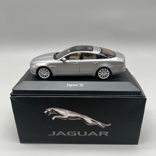 Atlas editions jaguar - atlas,