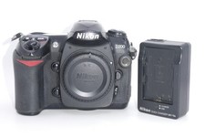 Nikon D200 SLR Digital Camera Body + Charger + 2GB CF Card