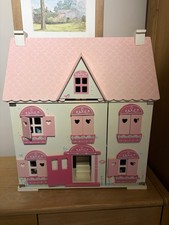 Rosebud Cottage Dolls House With Furniture And People (ELC)