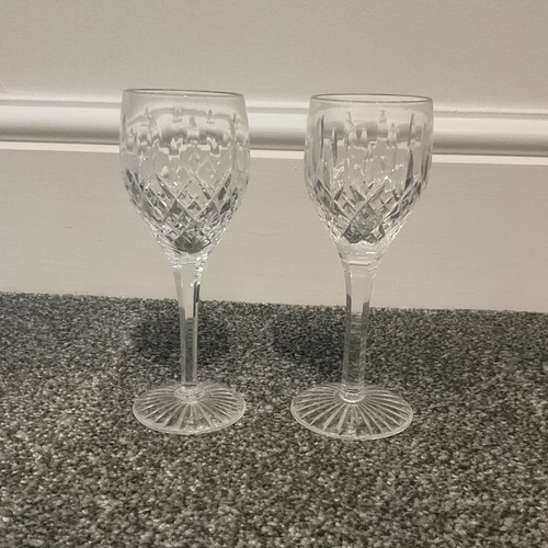 Set marked stuart - set, 2