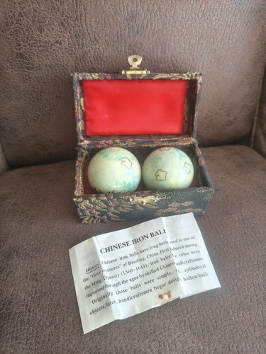 Vintage chinese iron - vintage, balls