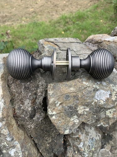 Beehive hollow pewter door - beehive,