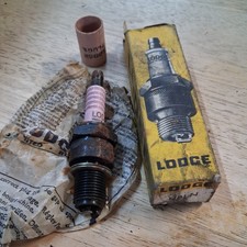 VINTAGE LODGE HBLN CAR SPARK