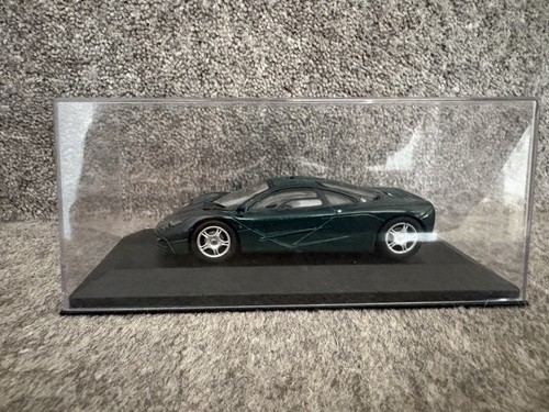 Minichamps mclaren f1 - minichamps,