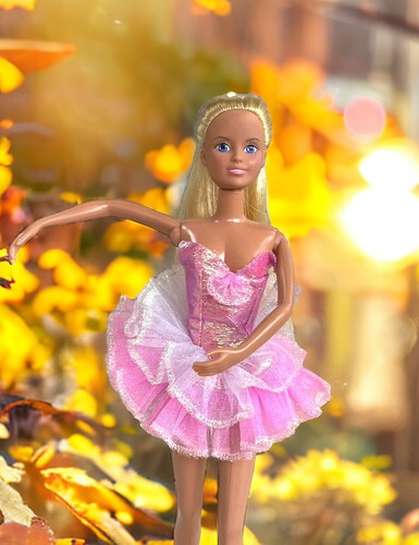 Sindy doll magic moves - sindy,