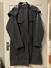 Tayberry Raincoat Size Large Dark Green