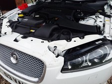 Jaguar XF X250 Engine Bay