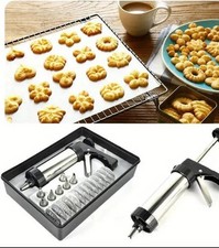 22Pcs Stainless Steel Biscuit Cookie Icing Cake Decorating Set Piping Gun UK