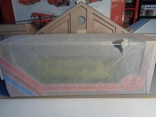 EFE 28906 LONDON & COUNTRY