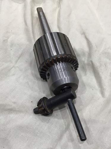 Record drill lathe chuck - -,