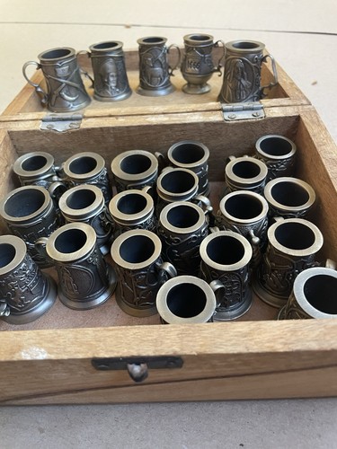Miniature pewter tankards 25 - x,