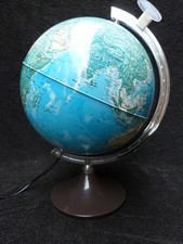 VINTAGE LIGHT UP GLOBE LAMP PLASTIC 1970s