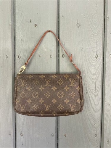 Louis vuitton pouchette - vuitton,
