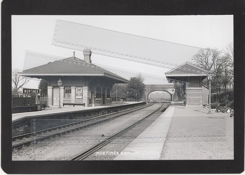 Mortimer railway station - mortimer,