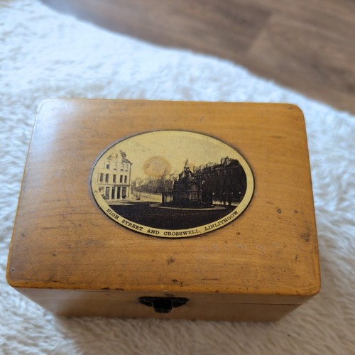 Mauchline transfer ware box - mauchline,