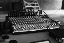 Presonus Studiolive AR22 -22 Channel Hybrid Mixer, good for live or recording.