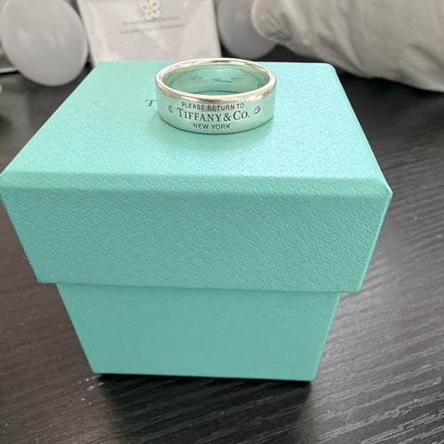 Tiffany 925 sterling - co.,