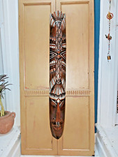 LARGE HAND CARVED JUNGLE MOTIF