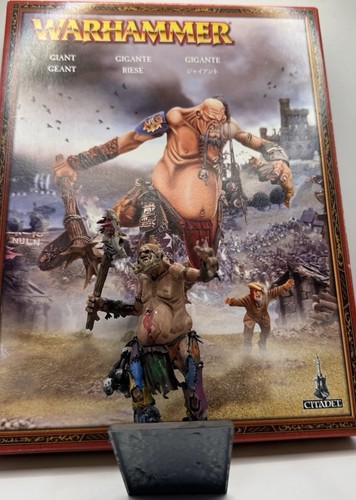 Warhammer giant painted with - warhammer,