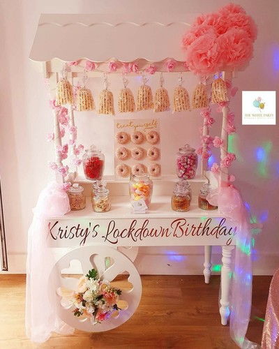 Hire only fully decorated - only*,