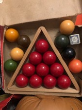 Vintage SNOOKER BALL SET with WOODEN TRIANGLE - 1 1/2" (3.81cm) - 17 Ball Set