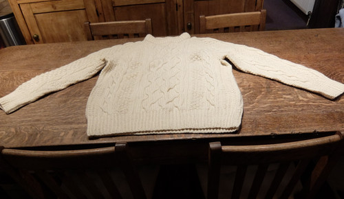 Aran sweater hand - aran, sweater~