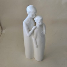 Royal Doulton Images