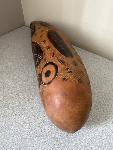 Vintage peruvian hand carved - hand,