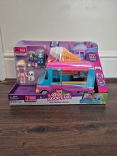 Adopt Me! Ice Cream Truck -