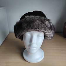BHS Ladies Winter Hat Small