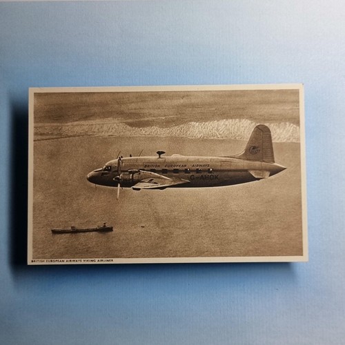 Commercial aircraft postcard - commercial,