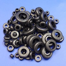 60 x ASSORTED WIRING GROMMET PLUGS GROMMETS 6 to 25MM WIRE CABLE OPEN RING HOLE