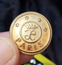Elegance Paris Button -
