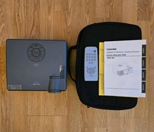 Toshiba TDP-S8 Data Projector