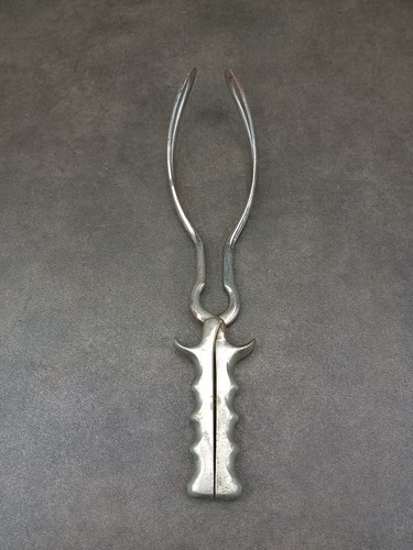 Vintage obstetrics forceps - vintage,