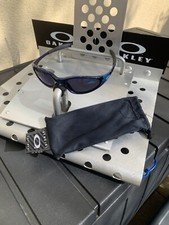 AUTHENTIC OAKLEY MINUTE GREAT