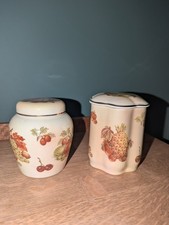 VINTAGE ROYAL WORCESTER
