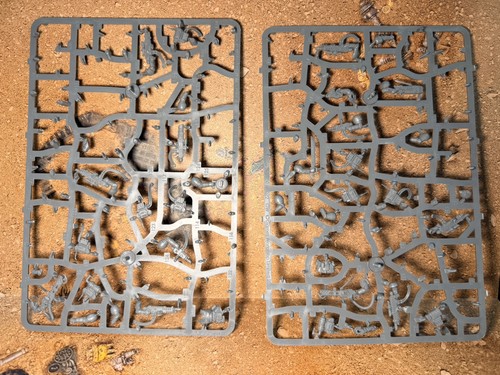Kasrkin spares heads weapons - spares,