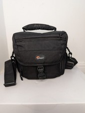 Lowepro Nova 160 AW DSLR