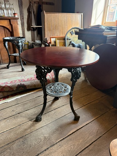 Vintage cast iron pub table - iron,