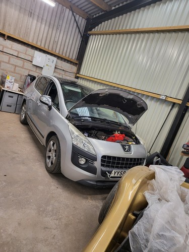 Breaking peugeot 3008 hdi - peugeot,