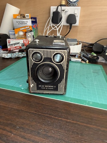 Kodak brownie six - kodak,