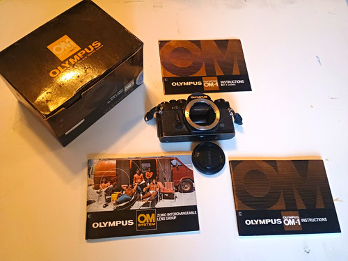 Olympus black 35mm - olympus,