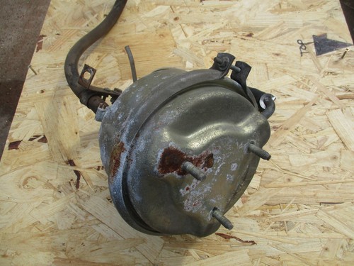 Lockheed remote brake servo - ,